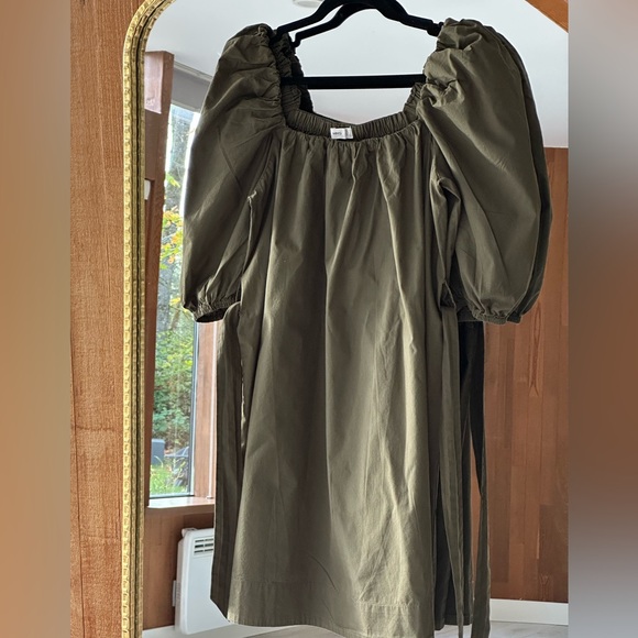 MANGO Khaki Cotton Poplin Off-Shoulder Dress with Puff Sleeves - Picture 9 of 11